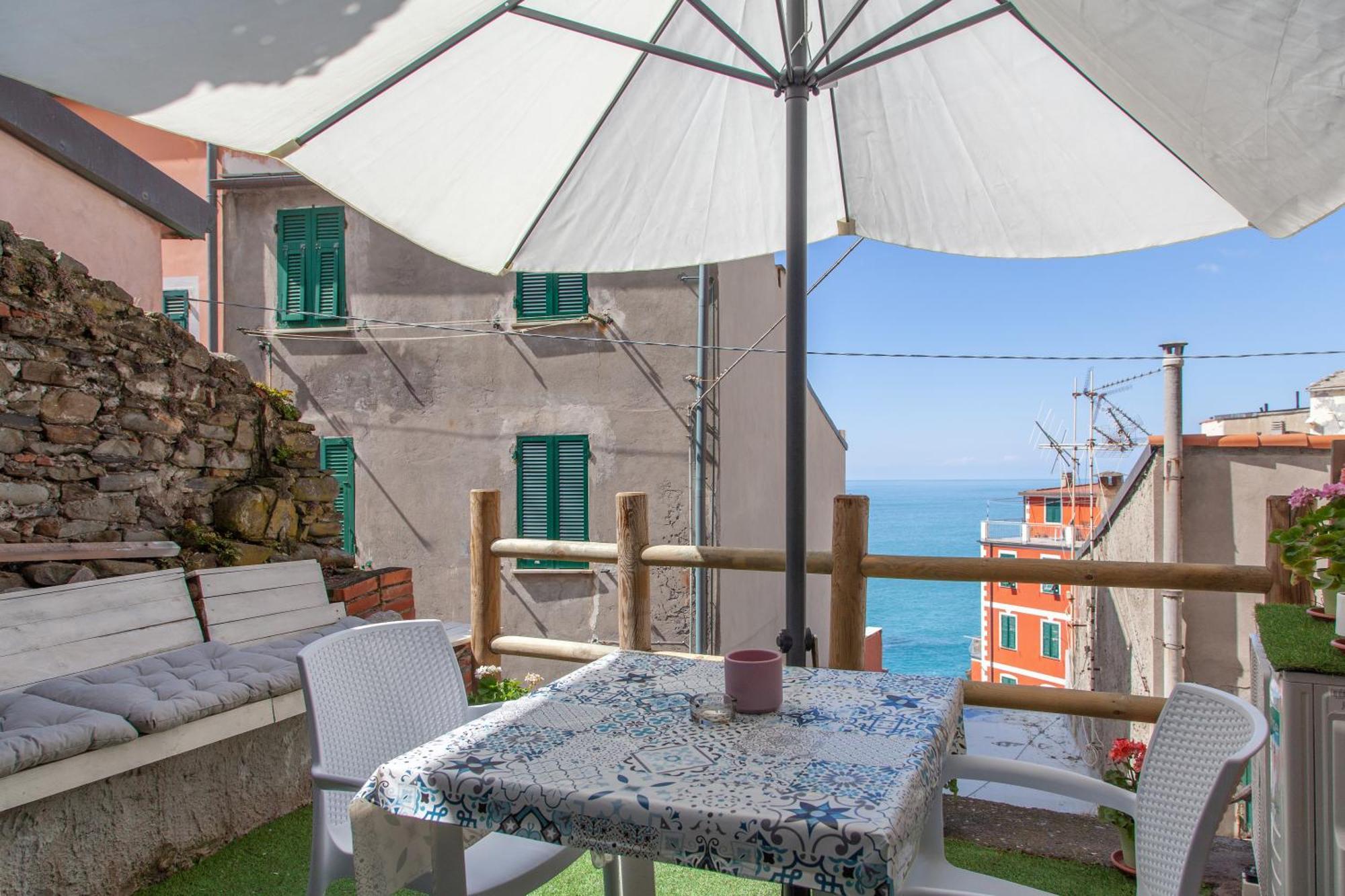 Ariel - Sea View Double Room Riomaggiore Buitenkant foto